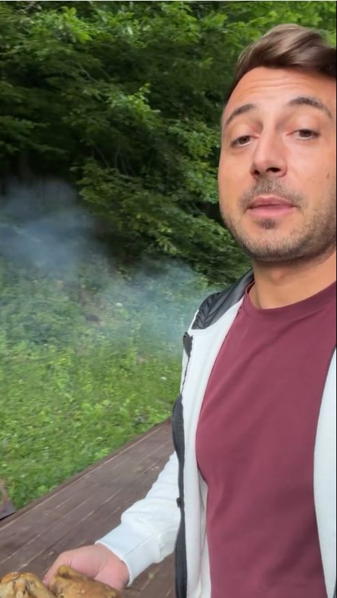Cum a reacționat Valentin Sanfira când a văzut doi urși în apropierea cabanei sale