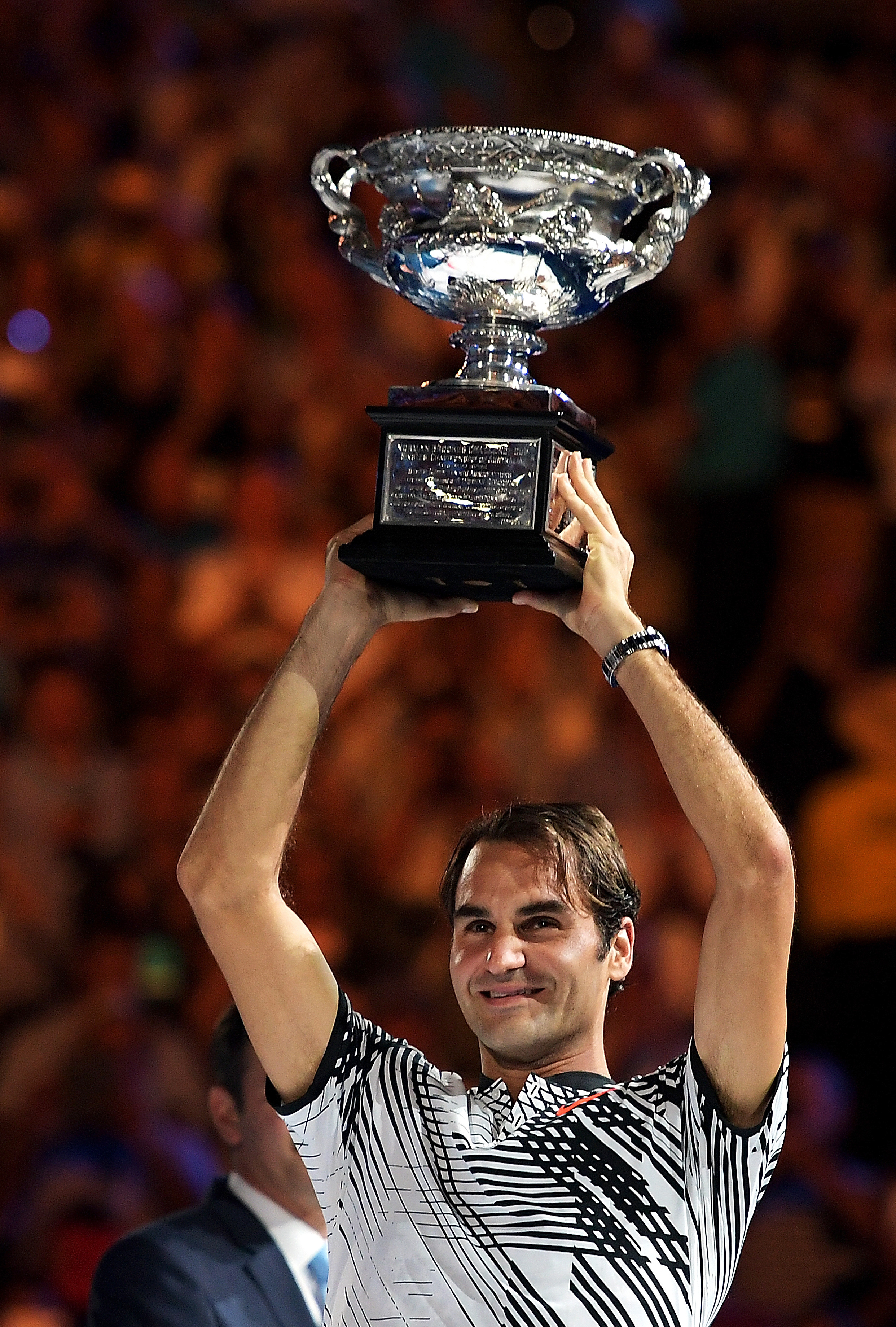 Roger Federer este noul rege al tenisului mondial, după finala câștigată la Australian Open / FOTO