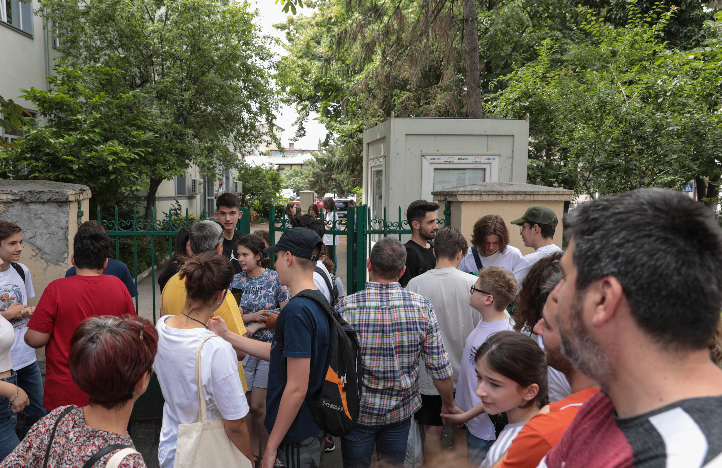 REPORTAJ. Evaluarea Națională la română, după pandemie. „A trebuit să apelăm la meditații ca să acopere în 9 luni ce n-au făcut în 2 ani”