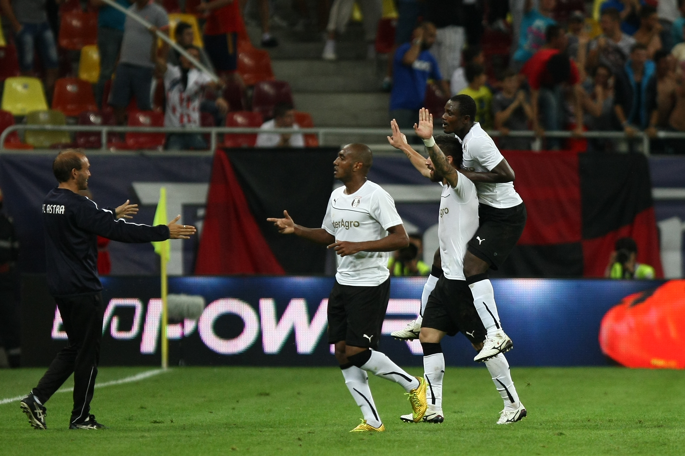GALERIE FOTO / SUPERCUPA: STEAUA - ASTRA 1-1 (3-5 la penalty-uri)