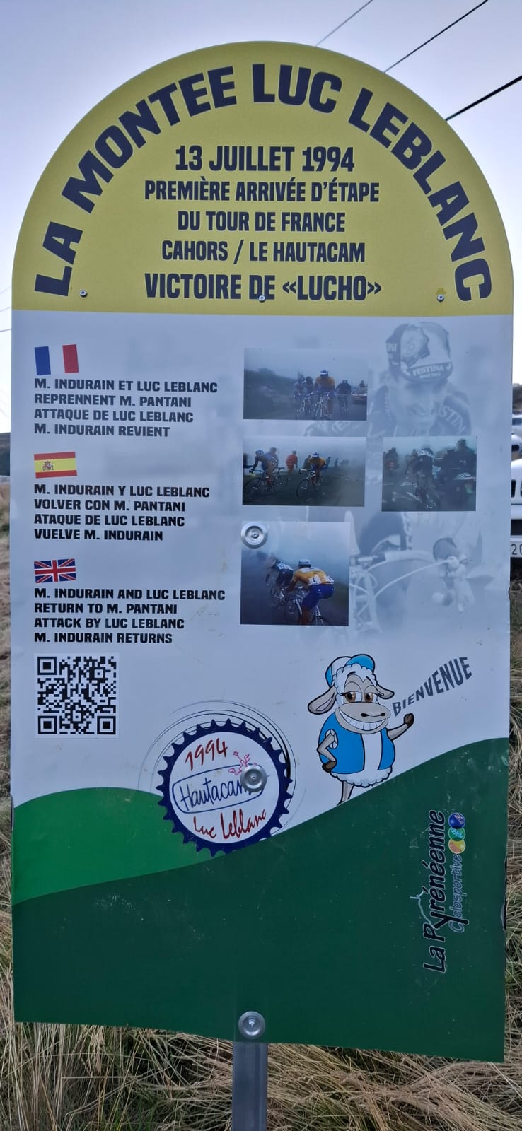 Românii care au dus tricolorul pe cățărările mitice din Turul Franței: „Ca să prindem un loc bun pe Tourmalet, ne-am sculat la 3.30”