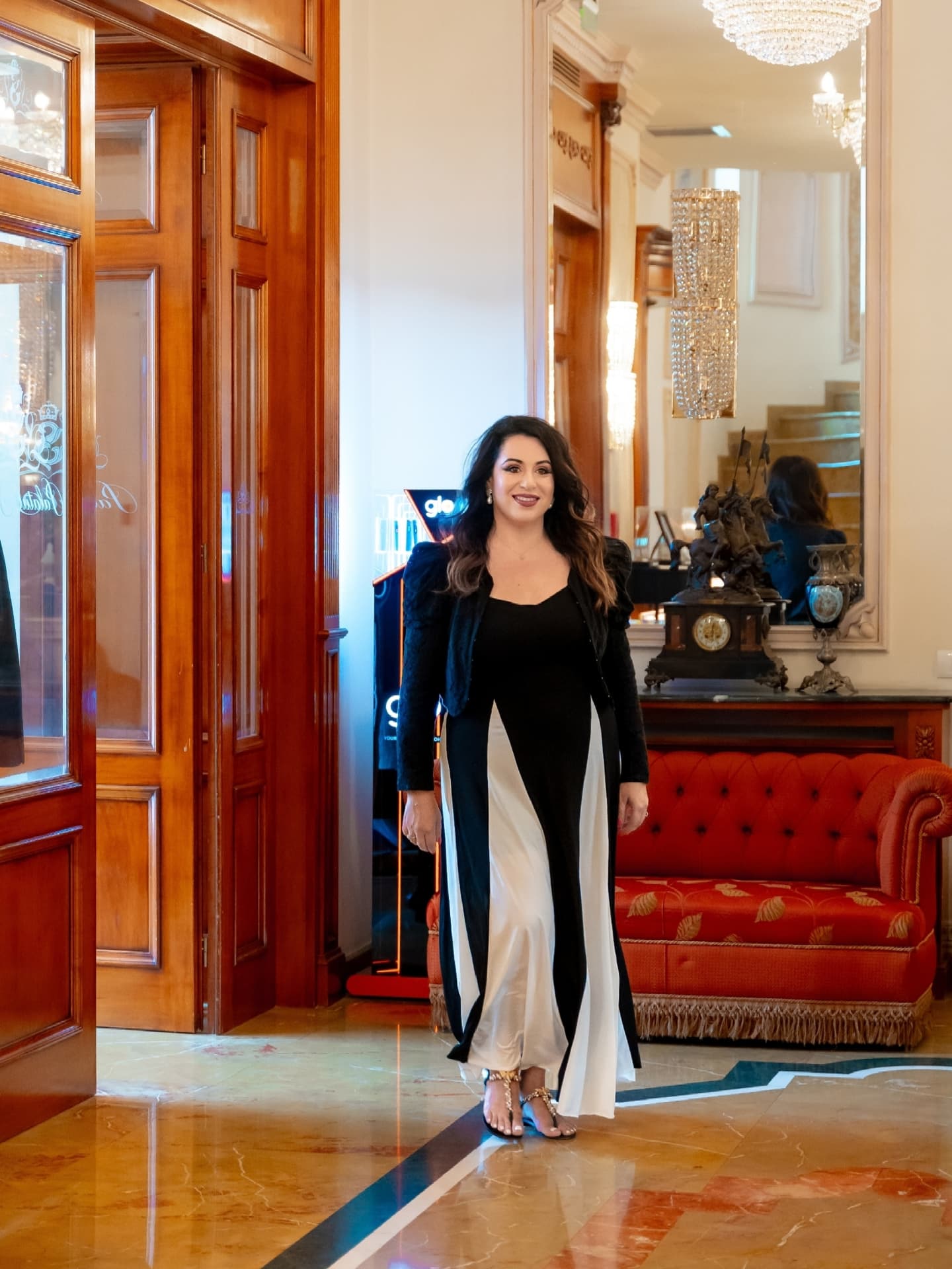 Imagini din casa în care locuiește Oana Roman. Obiectul care a atras atenția tuturor