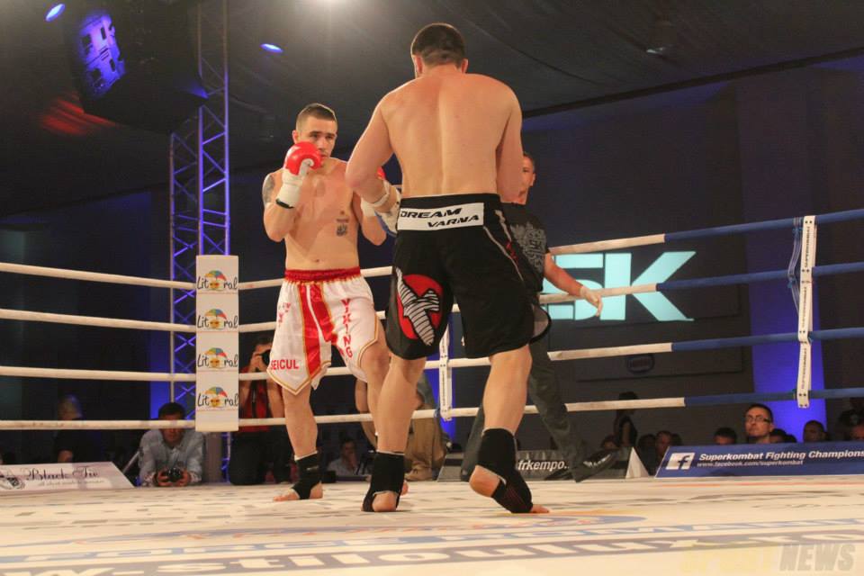 Amansio Paraschiv îşi apără centura intercontinentală WKN