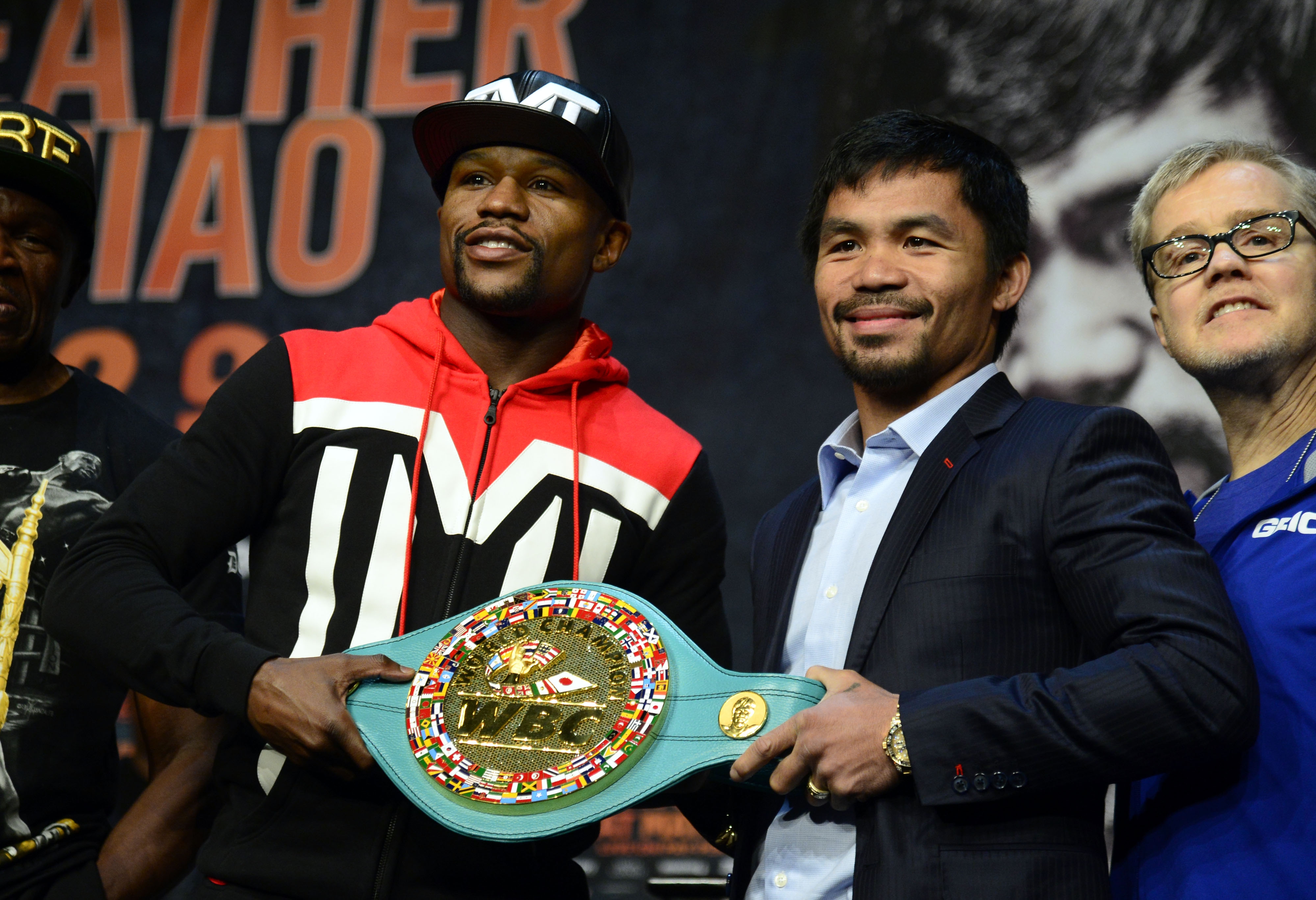 Manny Pacquiao și Floyd Mayweather s-au privit în ochi. Filipinezul a avut o reacție neașteptată / GALERIE FOTO&VIDEO