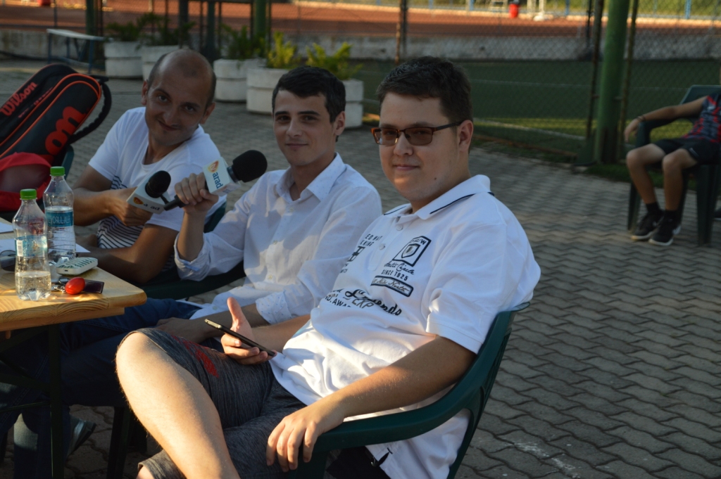 Ilie Năstase a premiat campioanele în proba de dublu a turneului ITF de la Arad care îi poartă numele / GALERIE FOTO