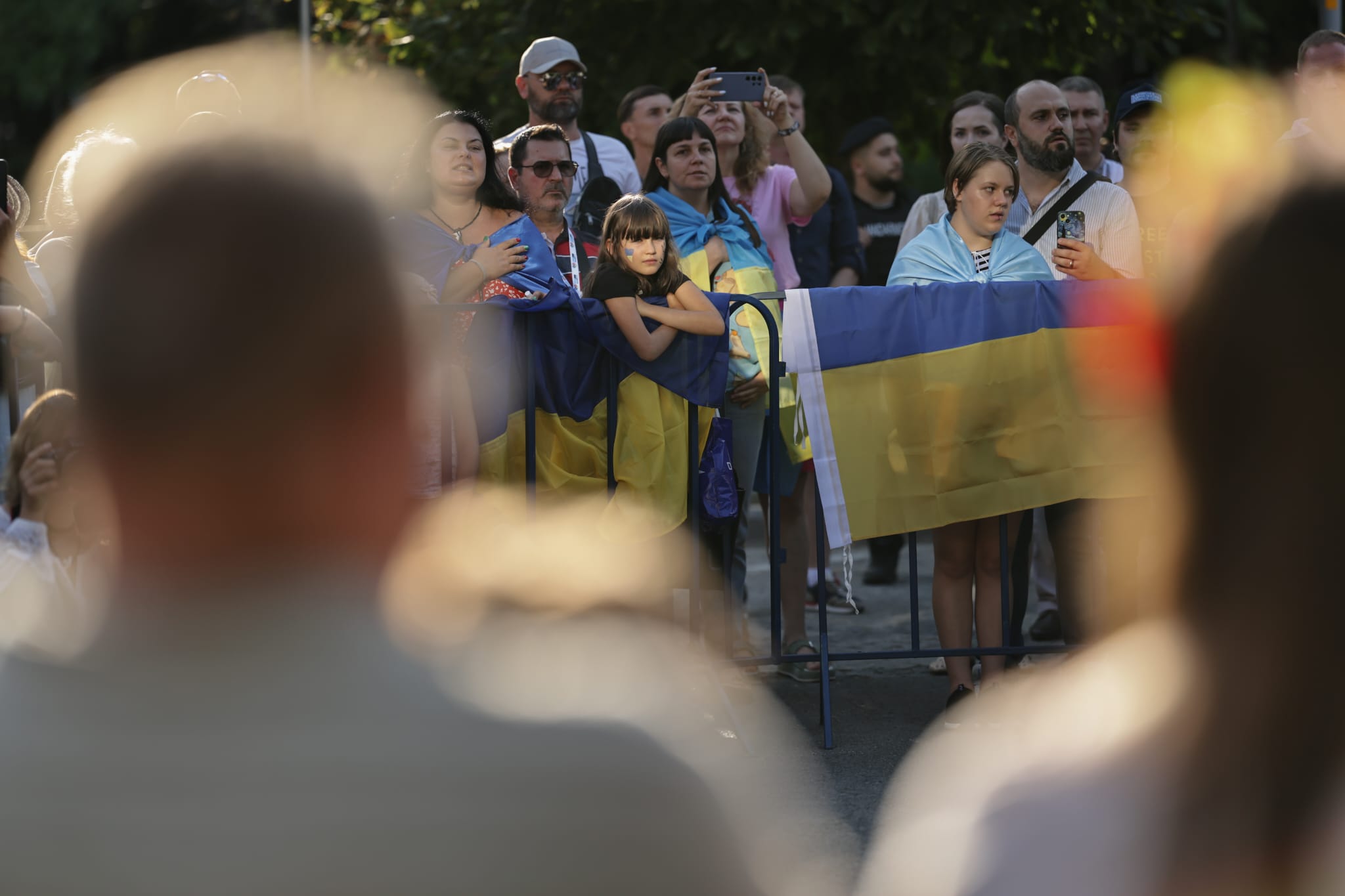 Prințesa Briana Caragea a primit medalia Inima de Aur din partea lui Zelenski pentru ajutorul acordat refugiaților ucraineni