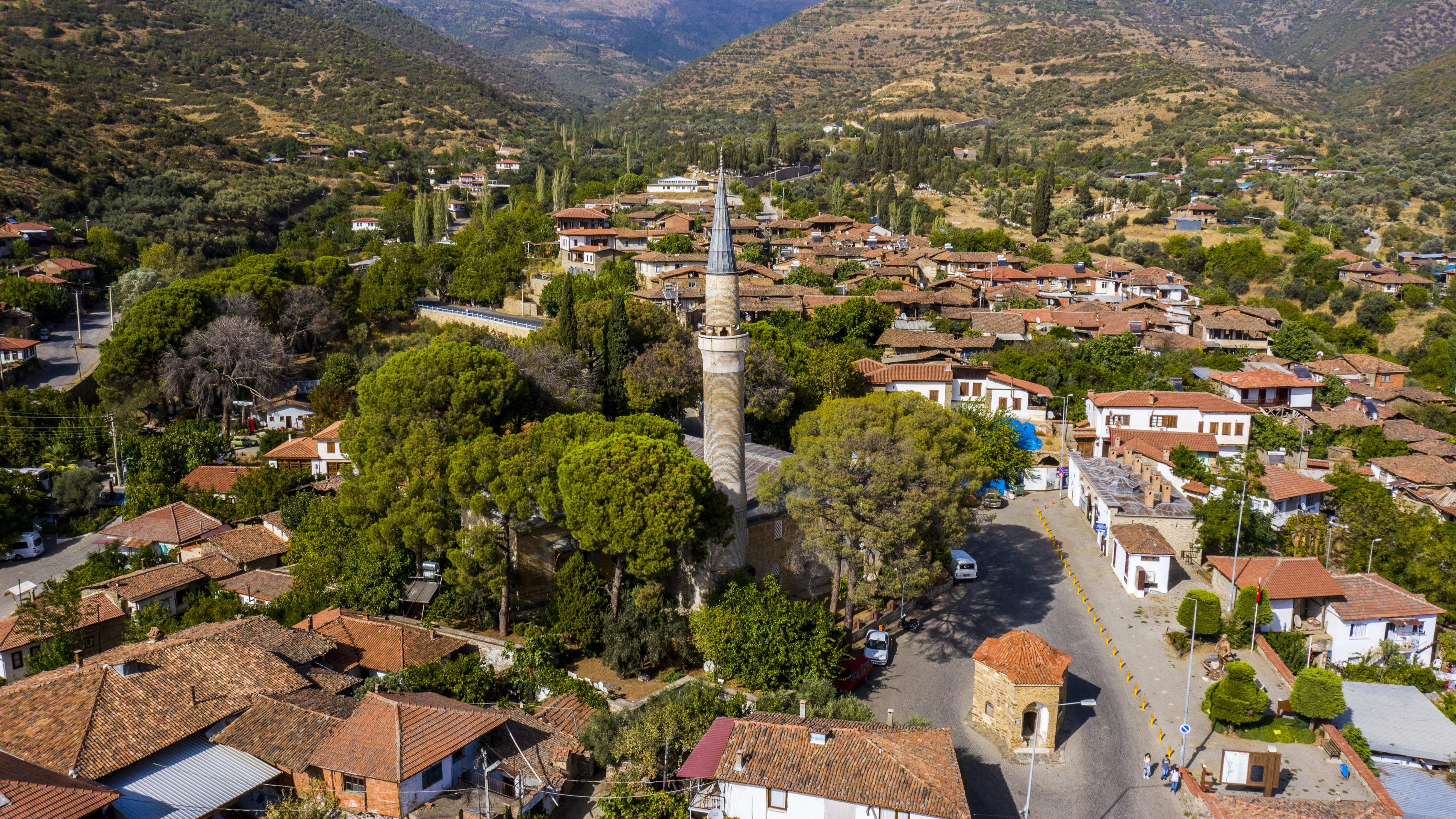 Transformarea prin care trece cel mai frumos sat turistic din Turcia. Are o istorie de peste 5.000 de ani
