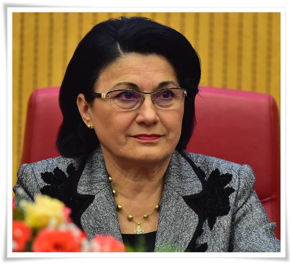 Atunci și Acum: Ecaterina Andronescu, fostul ministru al Educației care a scăpat după 4 ani de dosarul penal și a fost înlăturată din conducerea PSD
