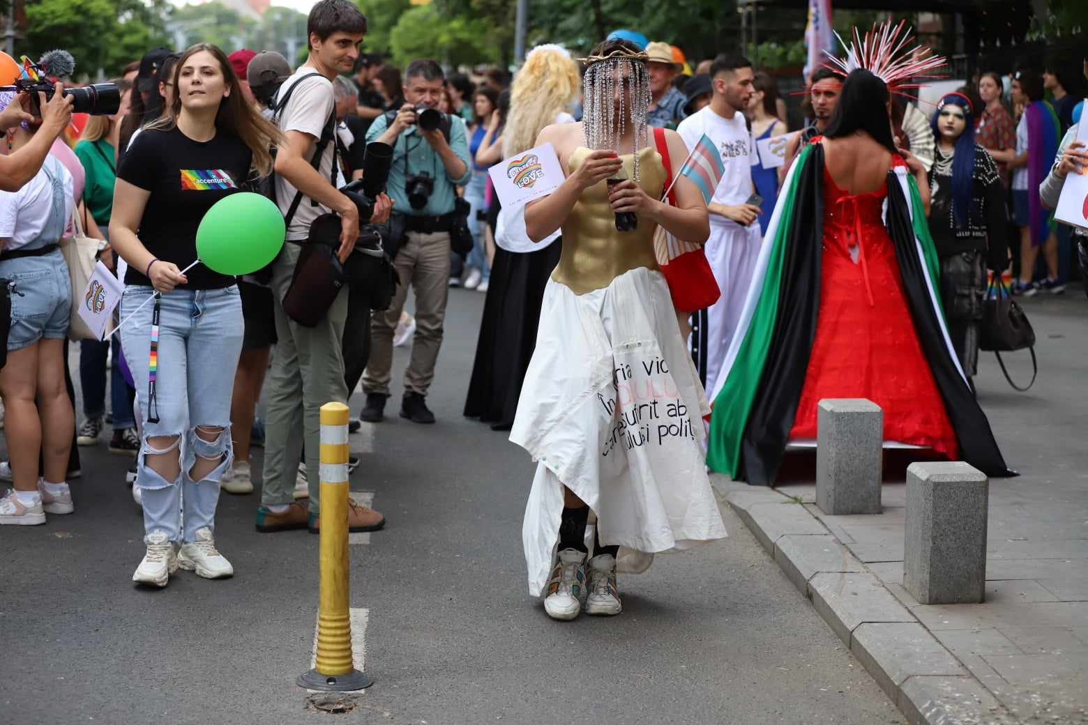 Marşul Bucharest Pride 2024 a strâns 27.000 de participanți, cel mai mare eveniment de până acum