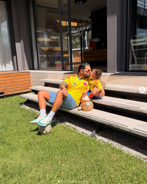 Imagine emoționantă cu Maluma și cel de-al doilea copil al său