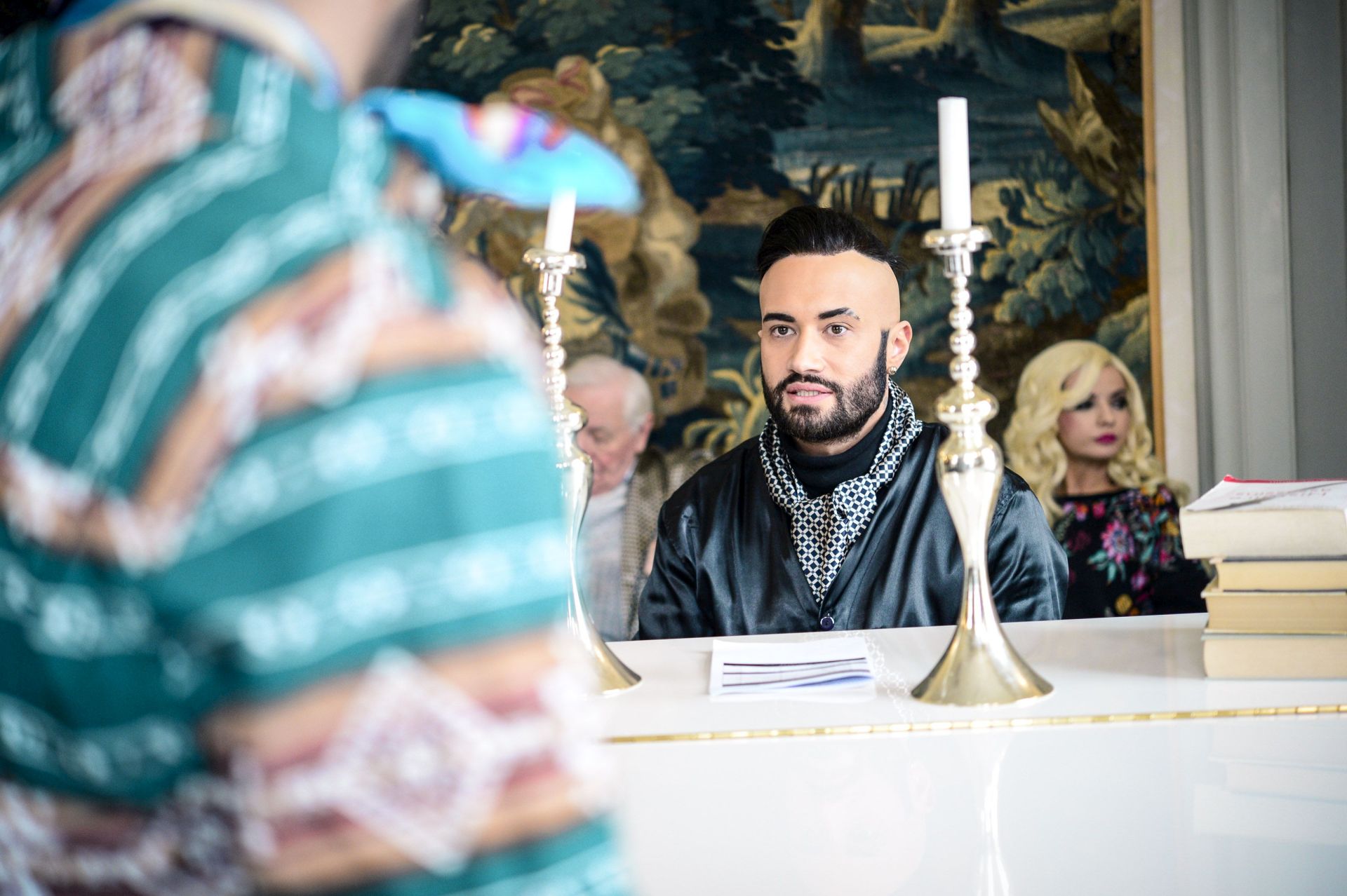 Anca Dinicu, despre noul sezon din serialul "Băieți de oraș".  ”Cred că acest serial are efect terapeutic” | FOTO