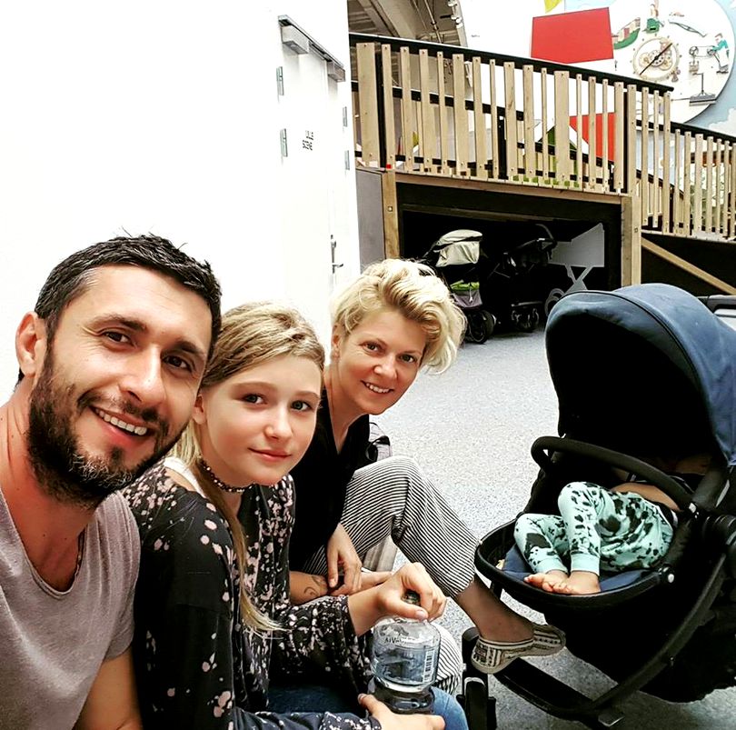Dragoș Bucur și Dana Nălbaru s-au cunoscut în trafic, acum 18 ani: „Ea m-a agățat pe mine. După 5 zile am decis că ne căsătorim”
