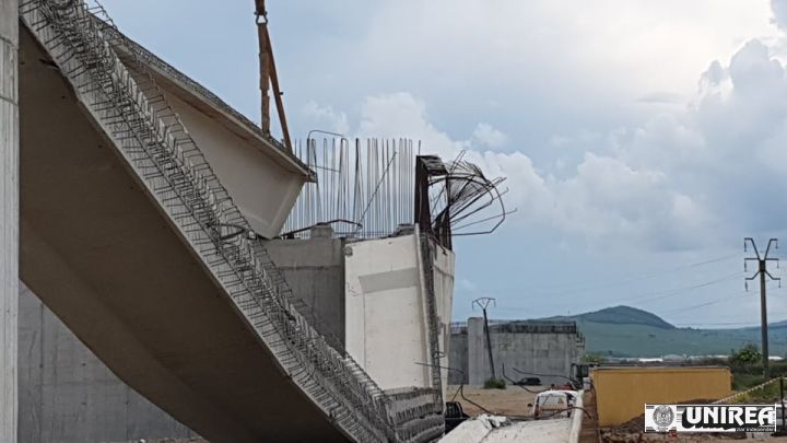 FOTO&VIDEO | Accident grav pe şantierul autostrăzii Sebeş - Turda. Grinzile unui pod s-au prăbușit