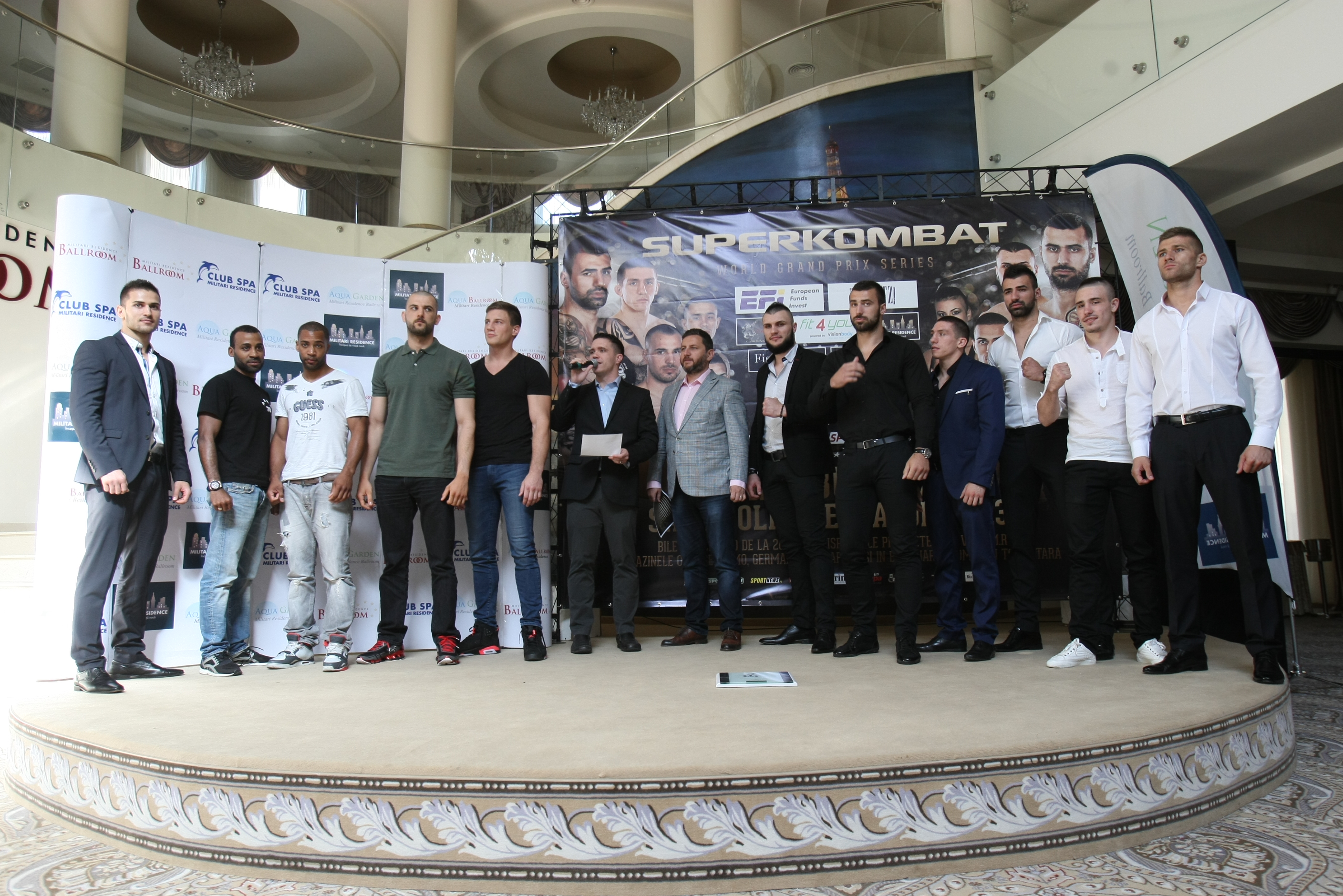Luptătorii de la Superkombat București au trecut cu bine de proba cântarului oficial / GALERIE FOTO
