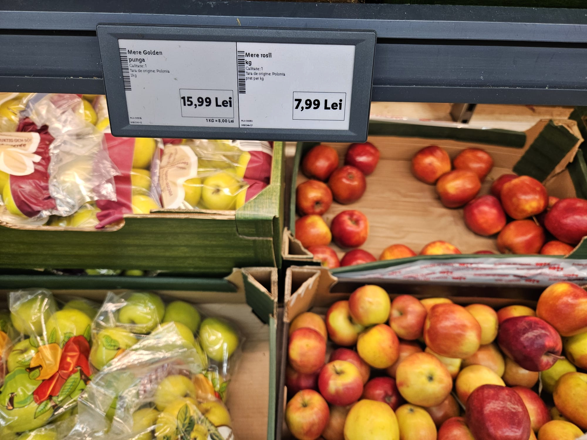 Experiment Libertatea. Cum sunt preţurile la alimente în Bulgaria faţă de România, în pieţe şi la hipermarket. Marile surprize de la raft