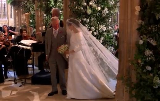 FOTO | Cine a creat rochia de mireasă a lui Meghan Markle