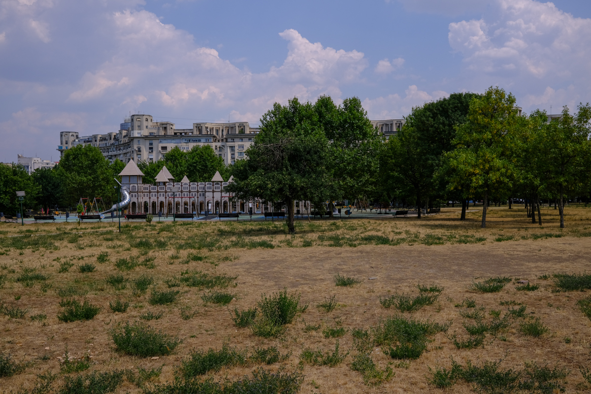 Concesionarea Parcului Izvor, între „festivalizarea orașului” și „nu-l distrugem, îl facem mai frumos”