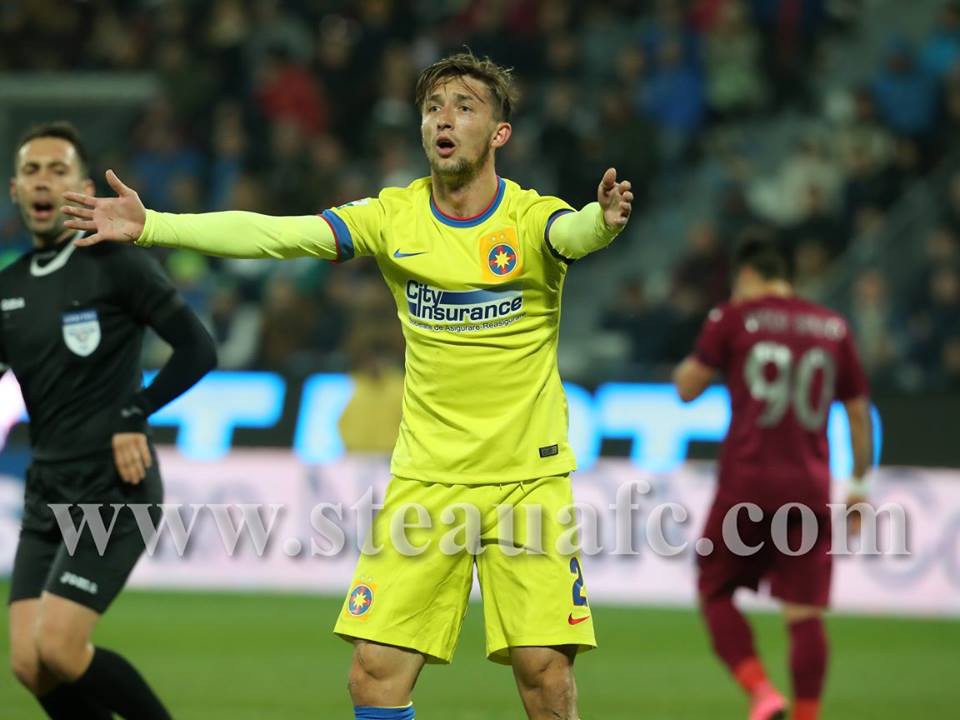 Liga I, etapa a 16-a: CFR Cluj - Steaua 2-0. ^Vitor Bruno a marcat la prima acţiune importantă meciului. Păun a mărit avantajul. Bucureştenii au făcut figuraţie pe teren. N-au avut nici o ocazie!