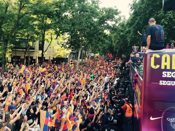 Fiestă în Barcelona. Campionii Europei au sărbătorit TRIPLA / FOTO&VIDEO