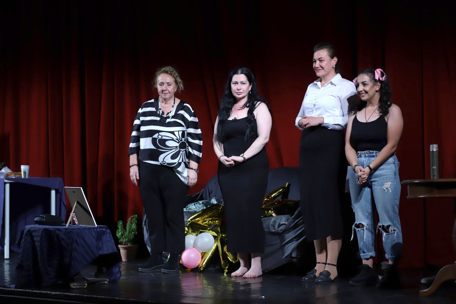 60 de deținuți de la șase penitenciare din România au urcat pe scena Teatrului Nottara într-un festival destinat persoanelor încarcerate