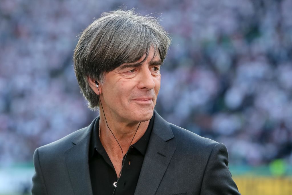 Ez nagyot szólna: legendás edző térhet vissza a foci-vb-n