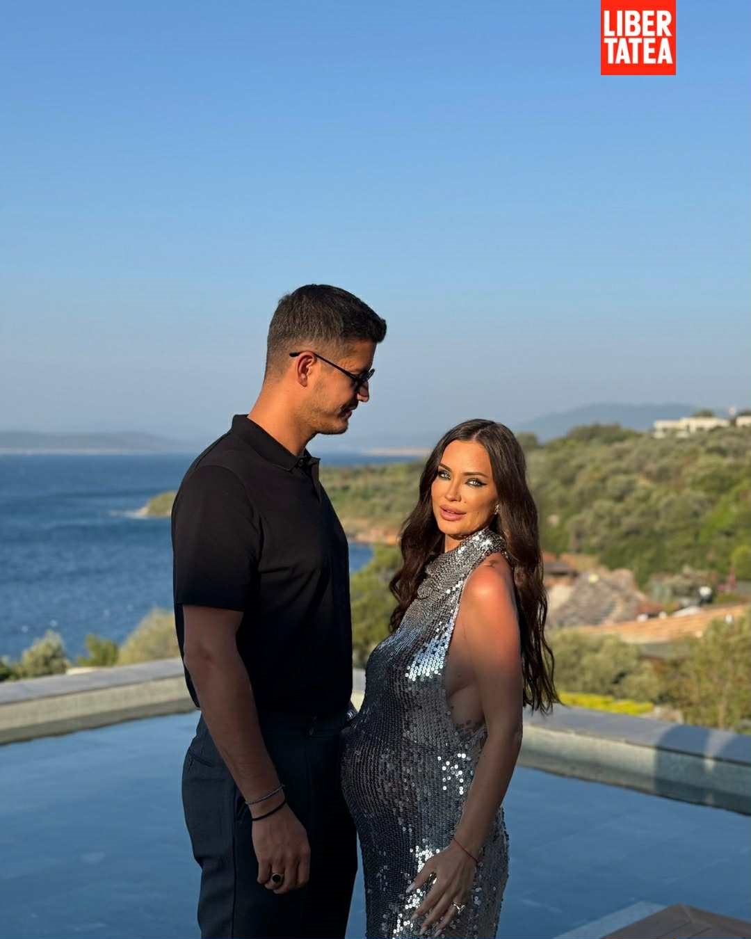 Adrian Năstase, bunic pentru a treia oară. Corina și Mihnea au devenit părinții unui băiețel, căruia i-au ales un nume special