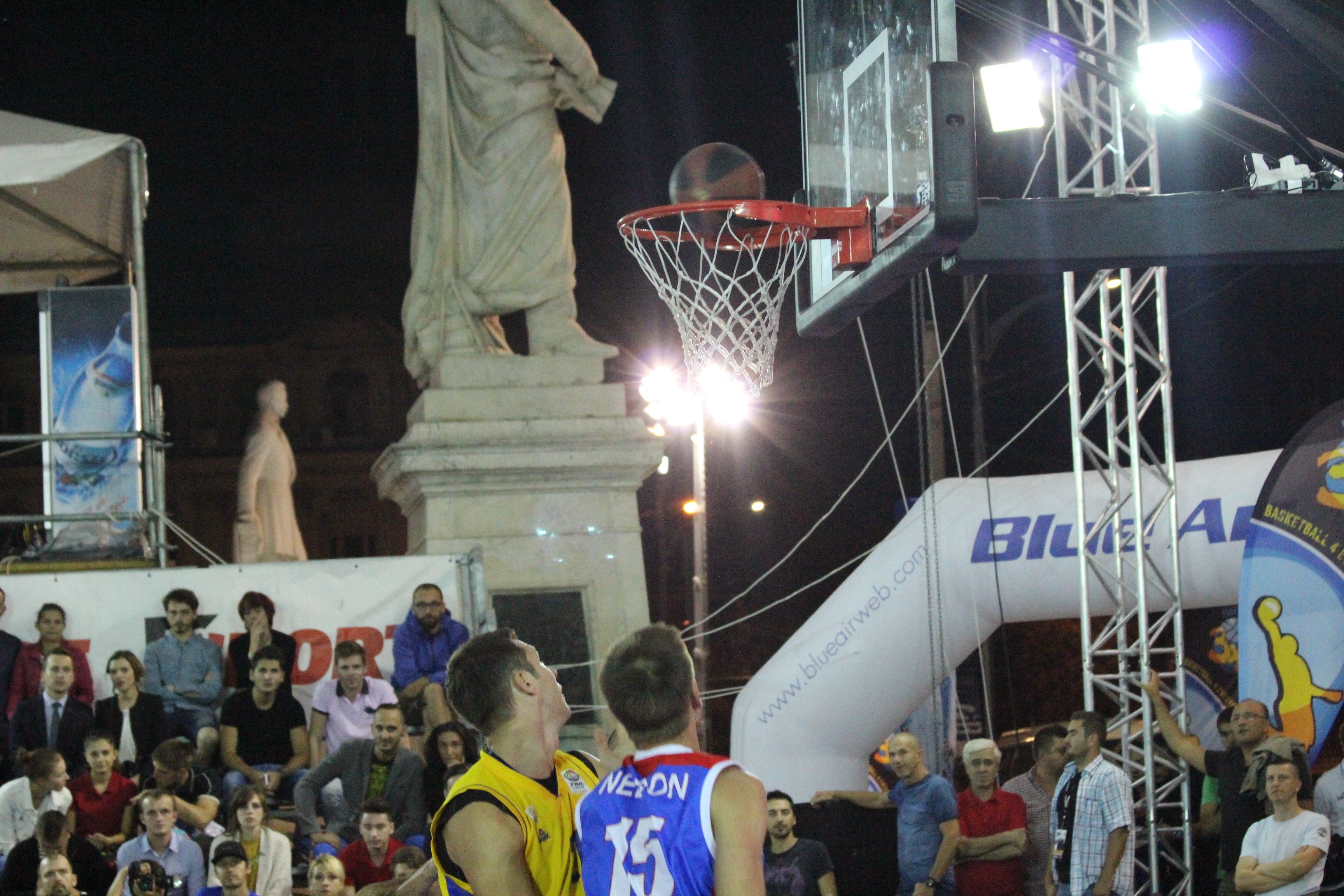 GALERIE FOTO / Echipele României au obţinut victorii pe linie în prima zi a Europeanului de baschet 3x3 