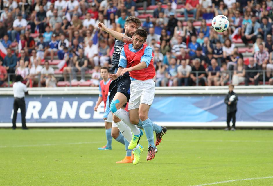 Într-un meci școală, Franța a învins Bayonne Under 19. Lacazette a marcat trei goluri