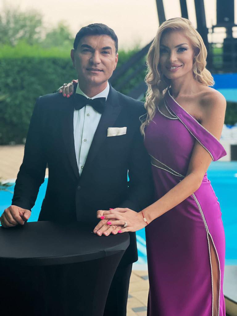 Ritualurile de îngrijire ale lui Cristi Borcea. Valentina Pelinel l-a dat de gol: „Amândoi folosim multe produse”
