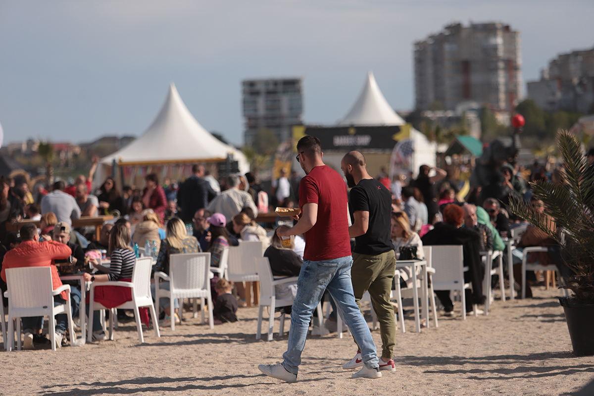 REPORTAJ. Cum a arătat litoralul românesc în minivacanța de 1 Mai: între muzeul spiritului vamaiot și expoziția de grătare organizată de Primăria Constanța