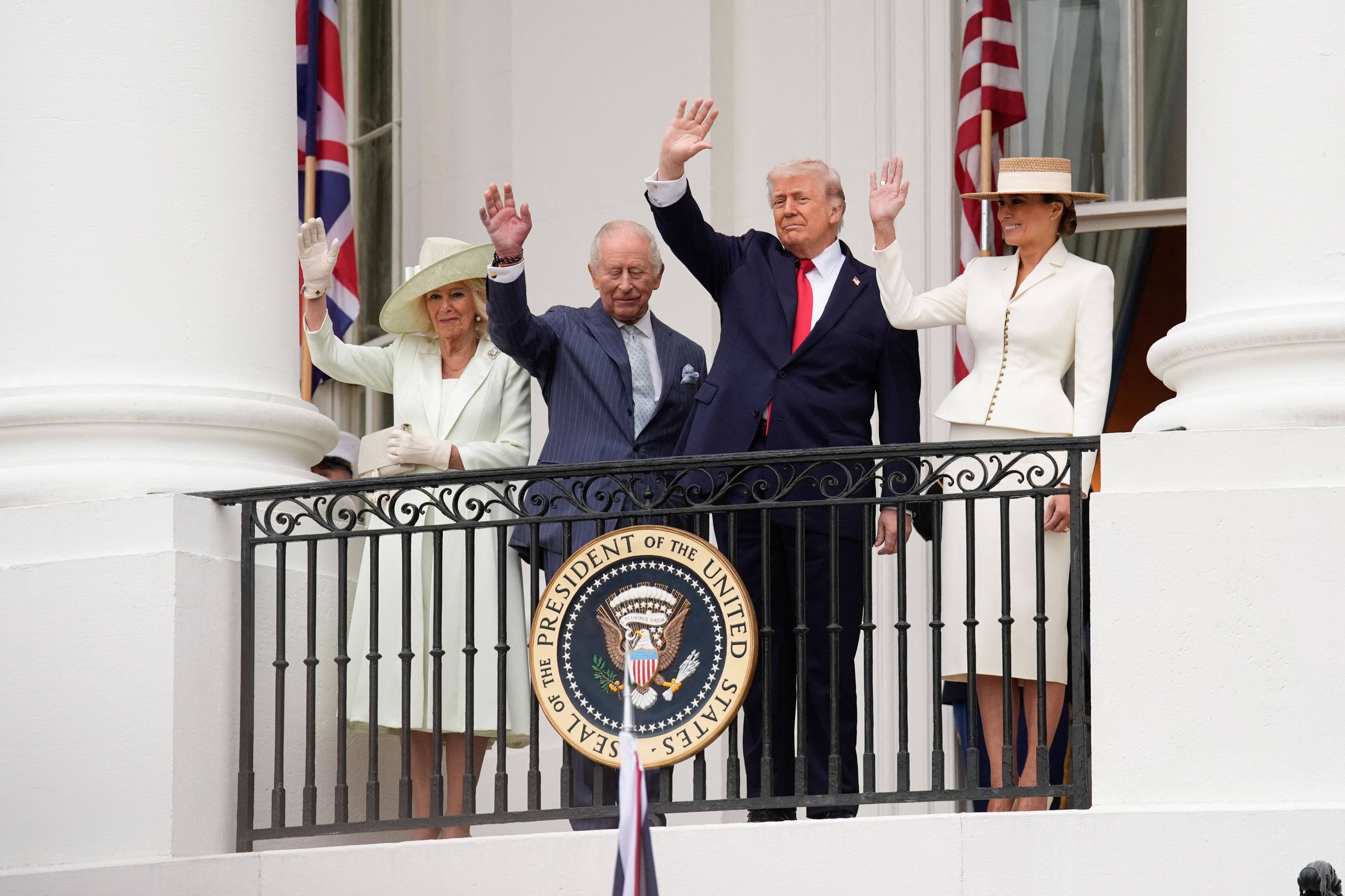 Cum au apărut regina Camilla și Melania Trump la Casa Albă. Și-au asortat ținutele două zile la rând