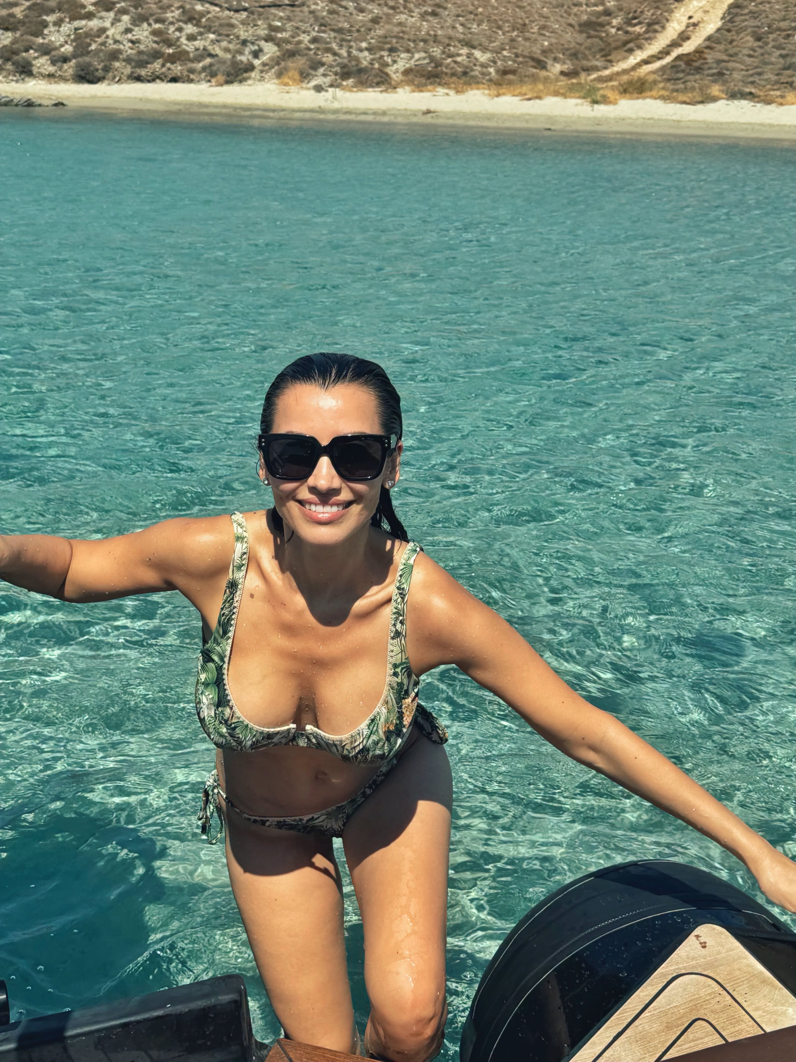 Imagini cu Lili Sandu în costum de baie, la 47 de ani. Vedeta Pro TV a făcut furori. „Ești preferata mea”