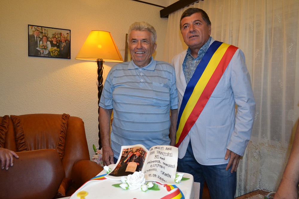 Ion Panțuru, cel care, alături de Nicolae Neagoe, a adus singura medalie olimpică la sporturile de iarnă, omagiat la 80 de ani 