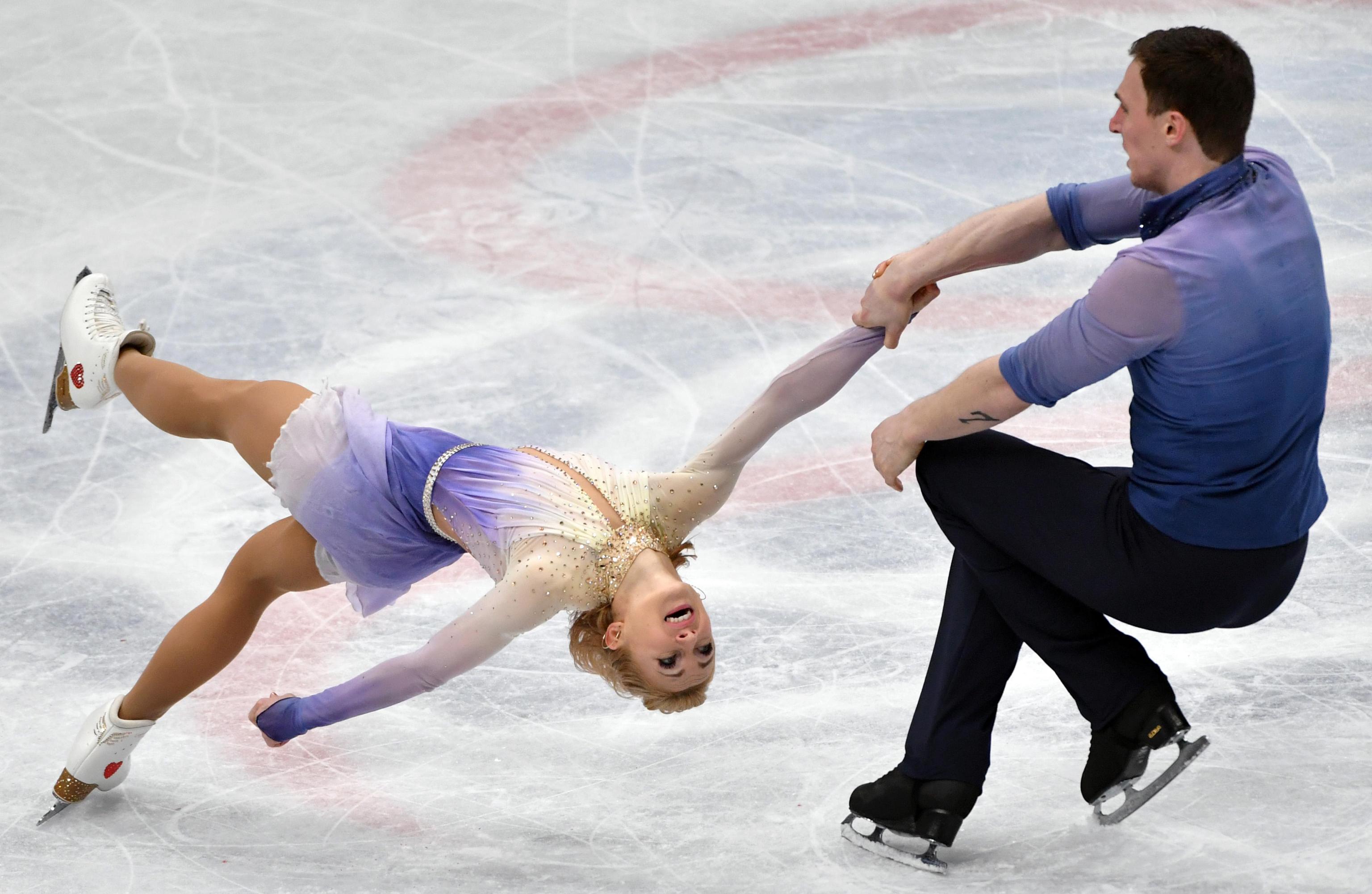 Germanii Aljona Savcenko și Bruno Massot, campioni mondial la patinaj artistic în proba de perechi. Aljona a plâns de fericire / FOTO