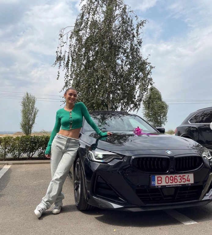 Reacția Andreei Esca atunci când Alexia Eram, fiica ei, și-a cumpărat mașină de 60.000 de euro cu 374 de cai-putere:  „Sunt banii pe care i-am muncit”
