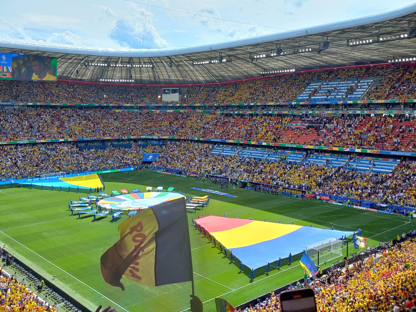 România – Ucraina 3-0. Prima victorie după 24 de ani la un turneu final de Campionat European. Stanciu, R. Marin și Drăguș, goluri de generic
