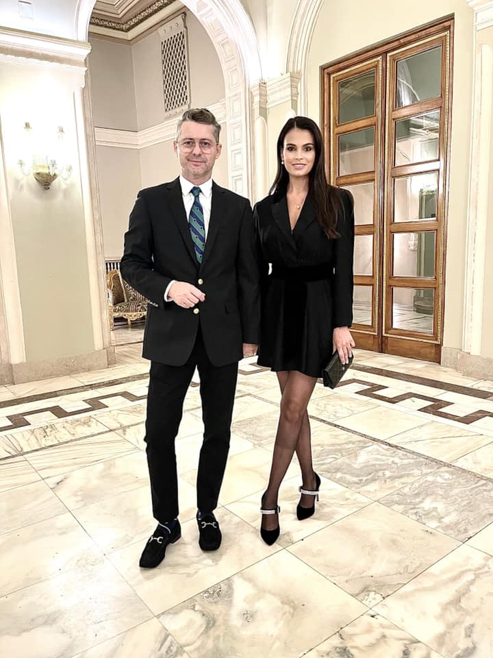 Anca Serea și Adi Sînă, în pragul divorțului. Nu gelozia a fost motivul: „Mă supără faptul că nu este atât de prezent”