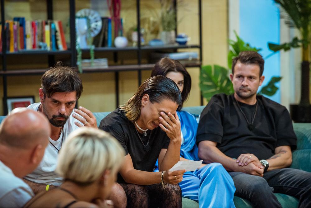 Cesima și Theo Zeciu au fost eliminați de la Power Couple, deși au fost votați să rămână în competiție. DOC a întors votul și i-a trimis acasă