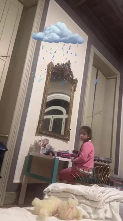 Imagini rare cu fiica Mădălinei Ghenea. Cum arată Charlotte la 8 ani