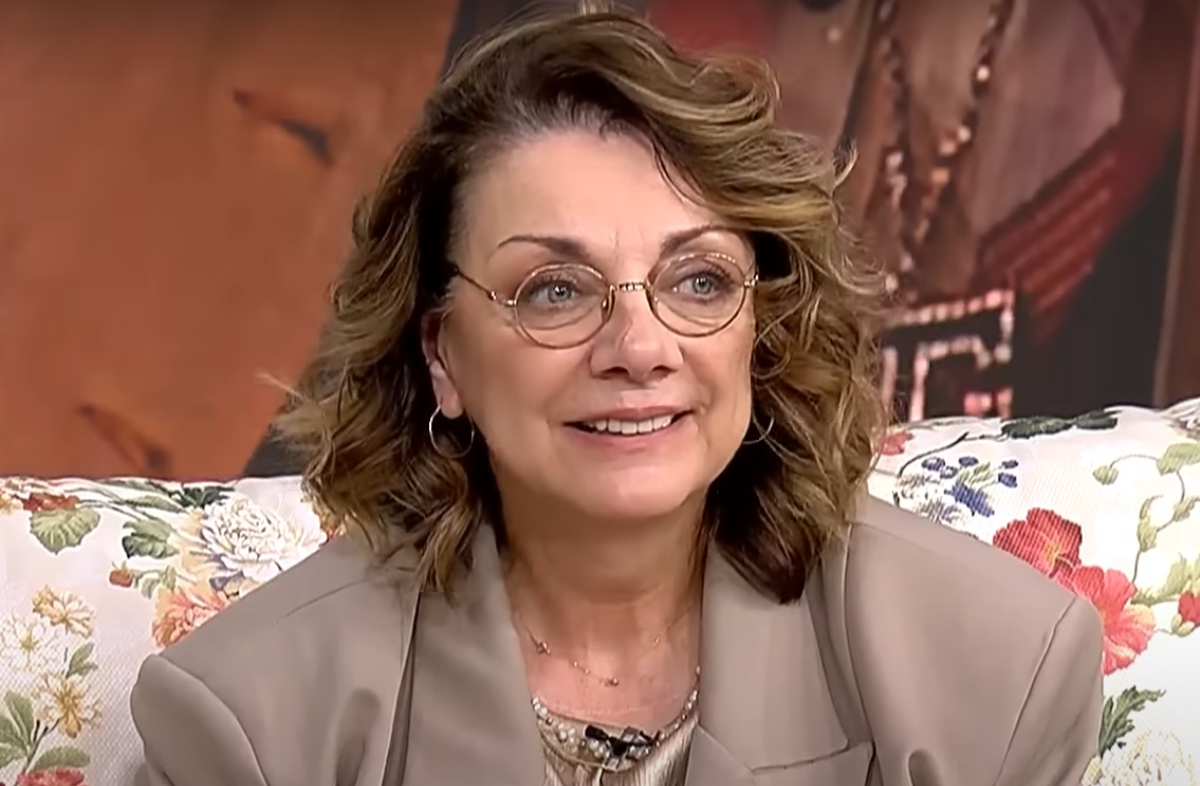 Obiceiul care i-a rămas actriței Carmen Tănase din facultate: „Nu pentru că sunt indiscretă”