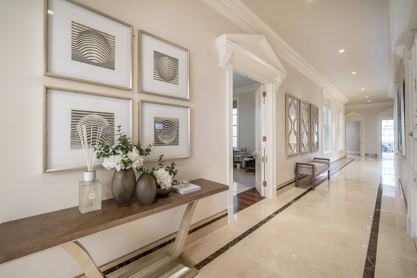 Prețurile apartamentelor de lux din Londra ating noi culmi. Cea mai ieftină variantă costă 35 de milioane de lire
