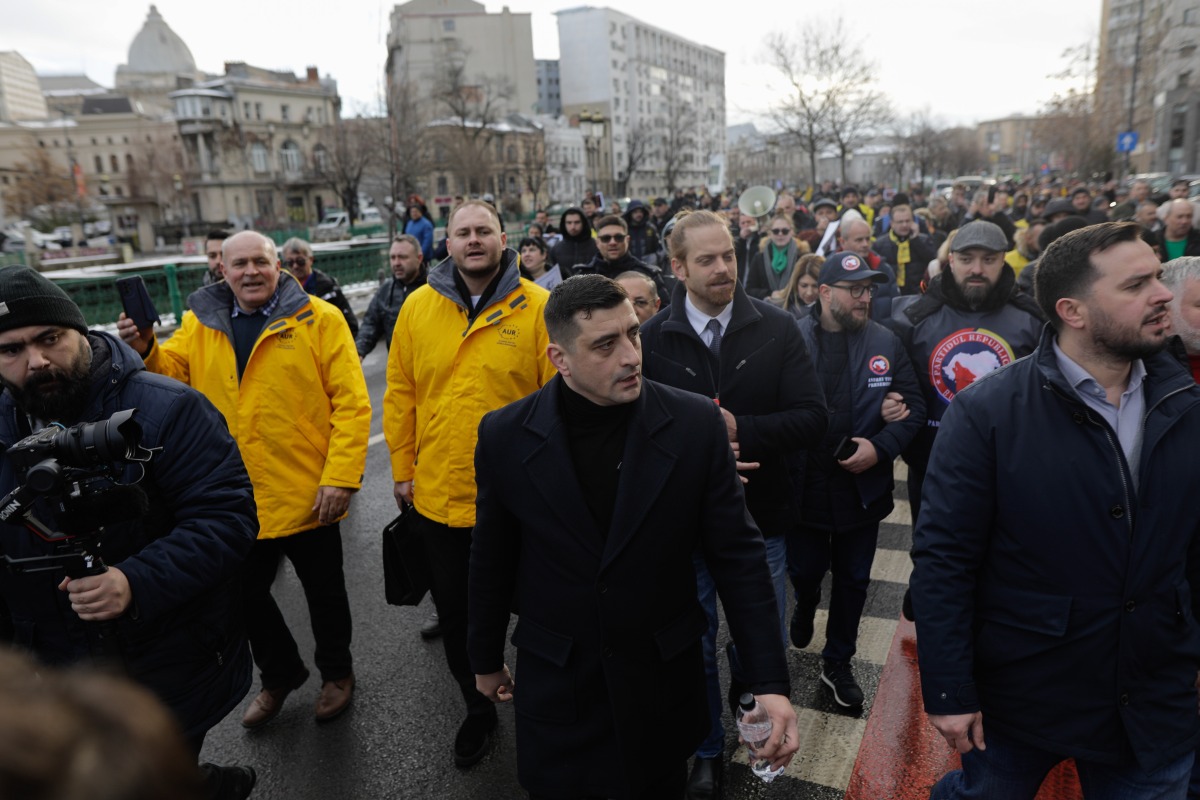 Protest AUR la sediul ASF, circulație blocată pe Splaiul Independenței