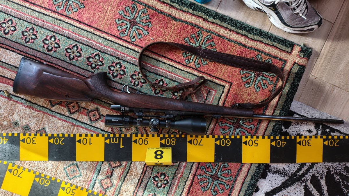 Un bărbat din Neamț a fost împușcat mortal de luptătorii SAS după ce a tras asupra polițiștilor