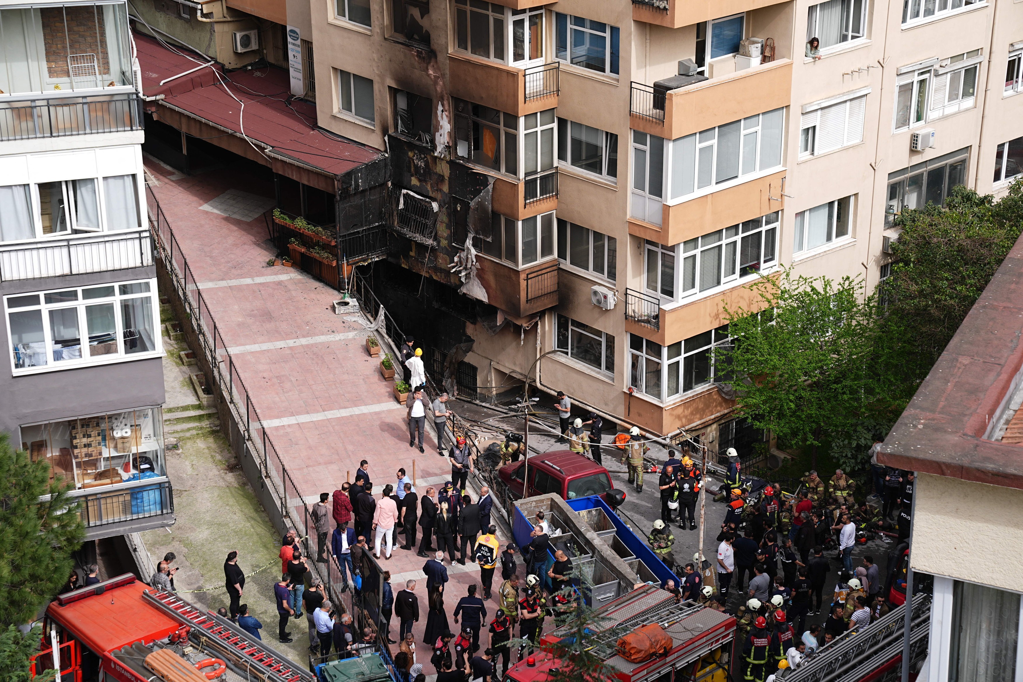 Cel puțin 29 de morți la Istanbul, după o explozie urmată de un incendiu, într-un club dintr-o clădire cu 16 etaje