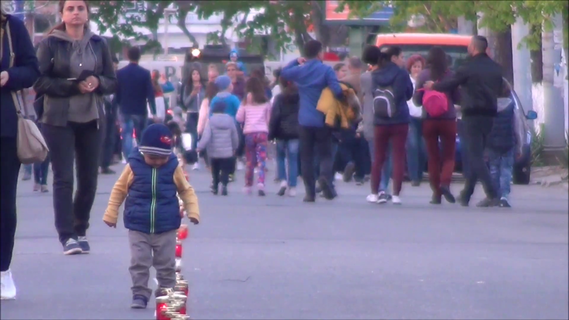 Calea Luminii la Târgoviște. 2018 lumânări, aprinse în Joia Mare