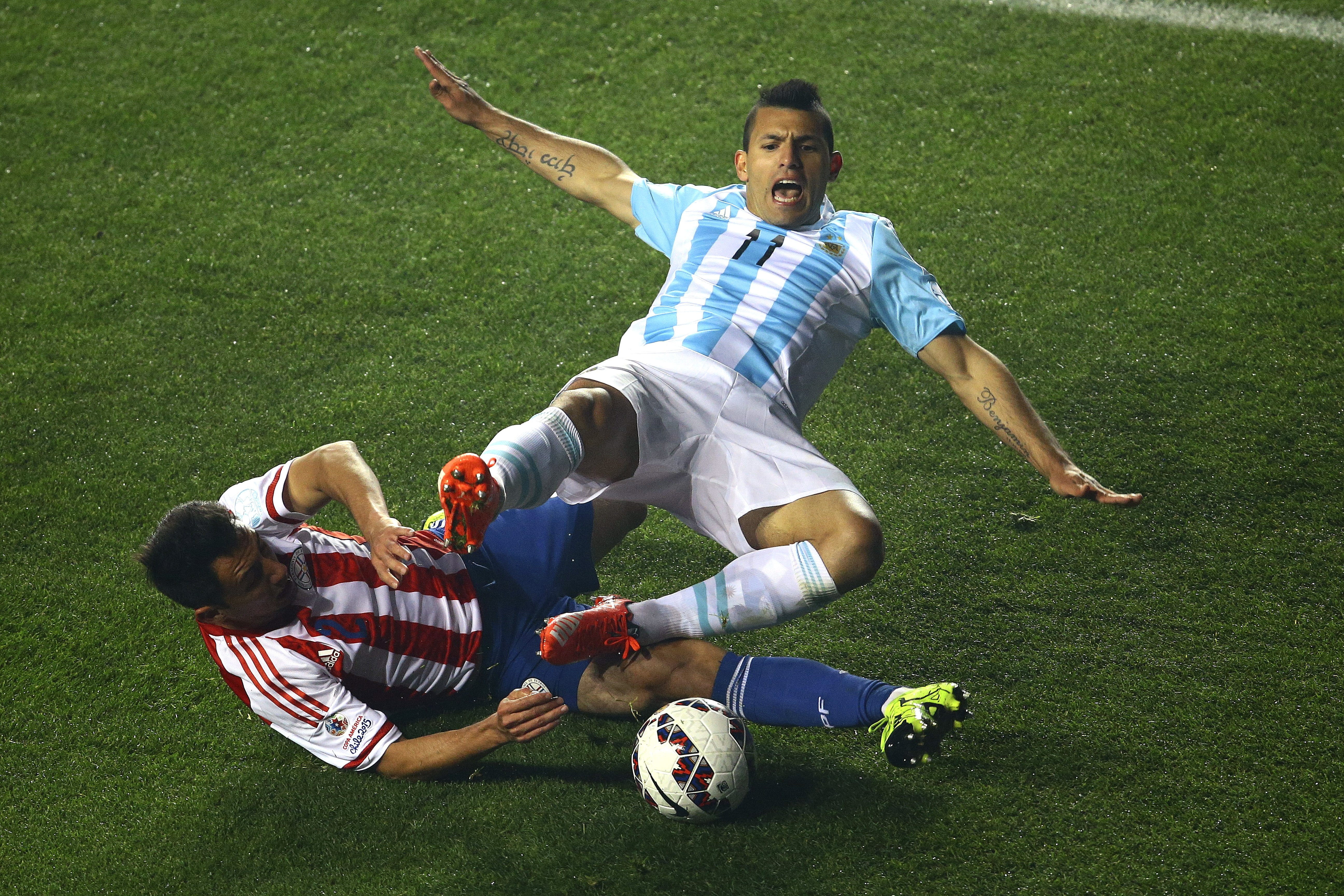 Argentina a spulberat Paraguay şi va juca în finală cu Chile. Messi, "Omul Meciului" / FOTO&VIDEO