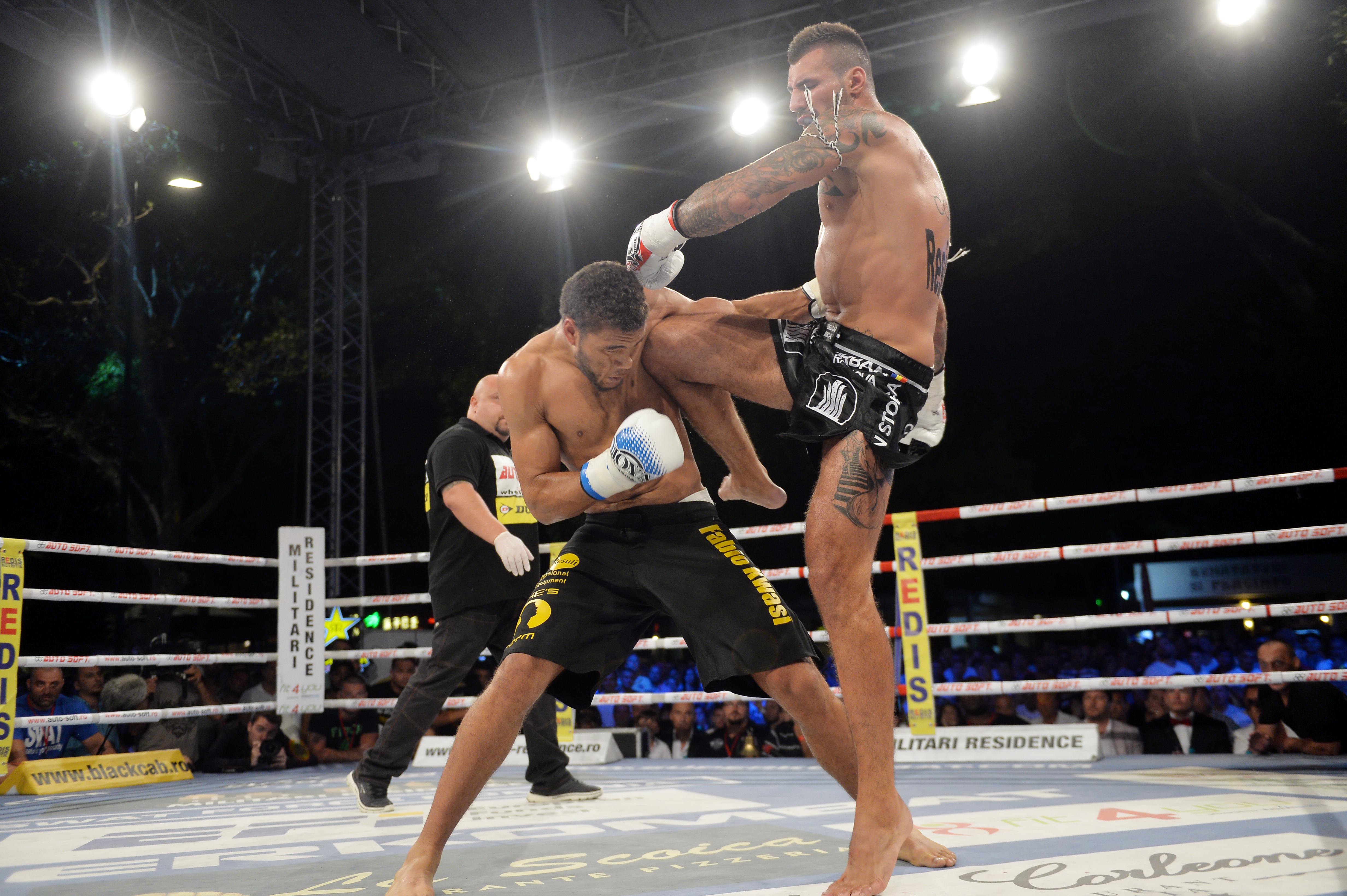 Andrei Stoica îşi păstrează centura de campion mondial / GALERIE FOTO&VIDEO
