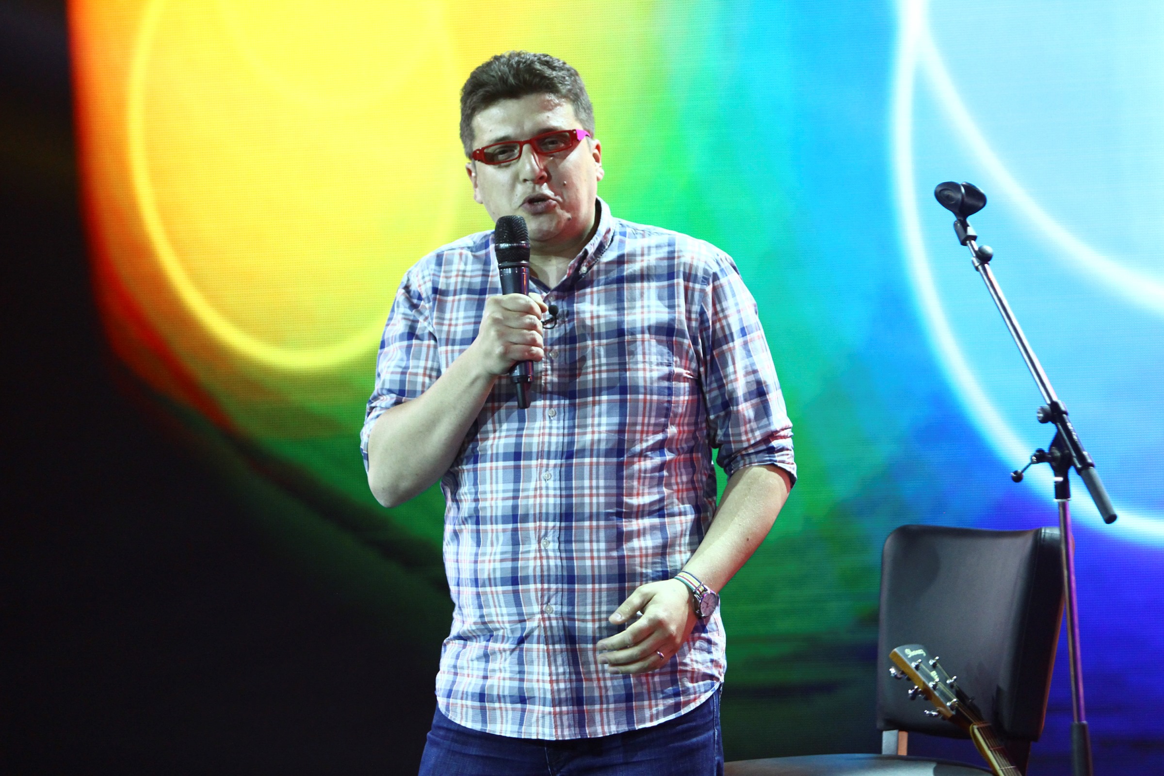 Marea finală „iUmor” se apropie cu multe emoții pentru cei 10 concurenți votați de public