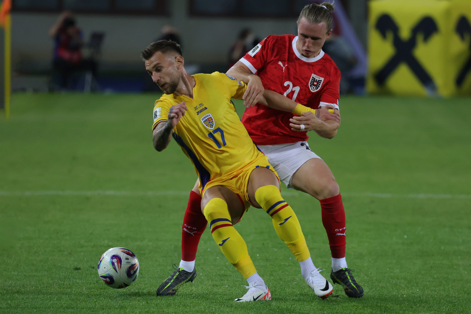 Austria - România 2-1, în preliminariile CM 2026. Tricolorii s-au înclinat în Austria. Golul marcat de Tănase în ultimul minut nu a fost suficient