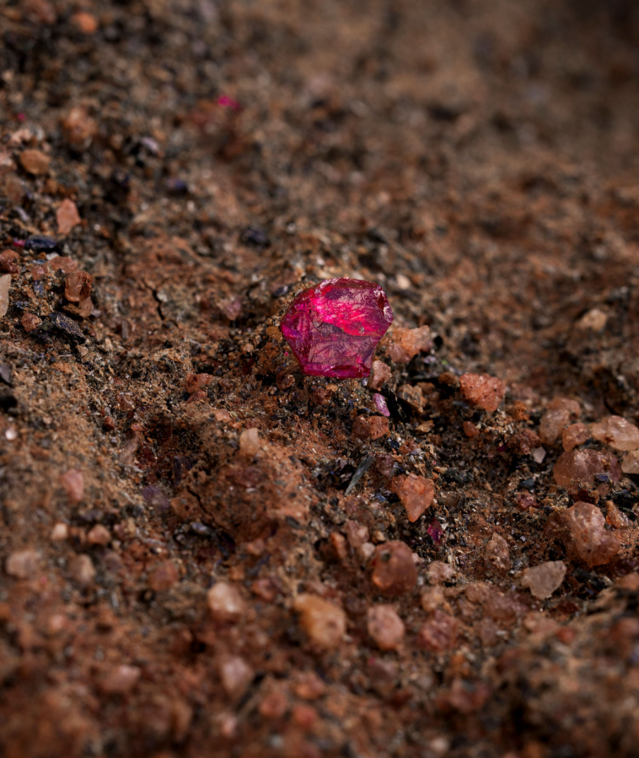 Montepuez Ruby Mining faces continuing pressure to improve recoveries of valuable premium gemstones. [Gemfield]